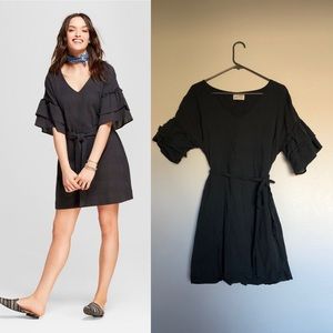 ‼️3 for $20‼️ UNIVERSAL THREAD | Shift Dress